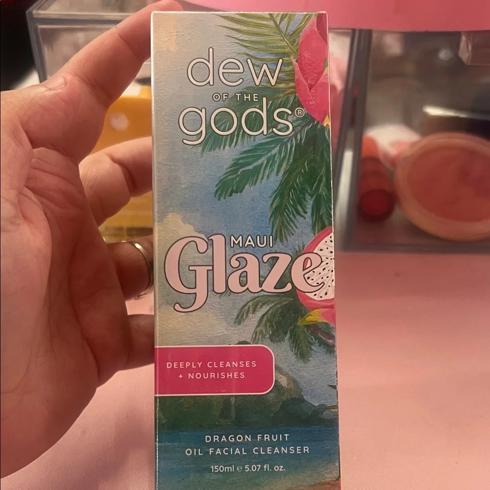 Dew of the Gods Maui Glaze Dragon Fruit Oil Facial Cleanser - Pink